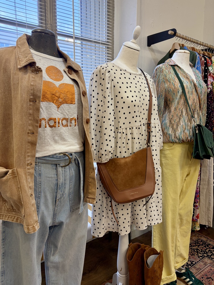 Tenues sélectionnées en boutique Pokig
