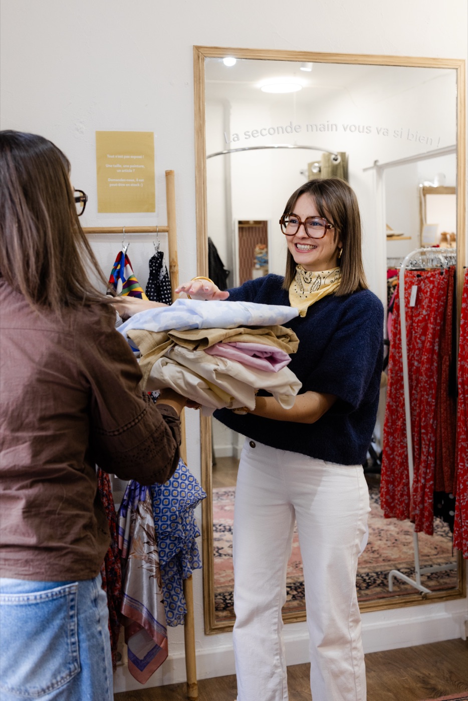 Sélection de vêtements prête pour le dépôt